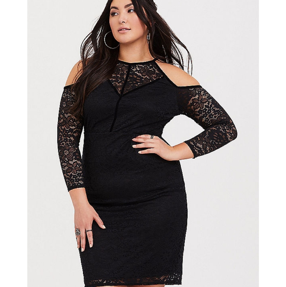 Black bodycon dress